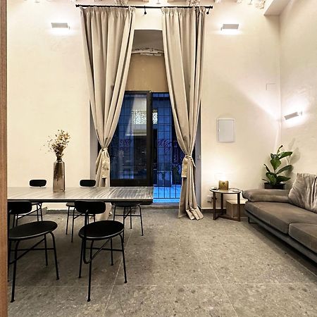 ברצלונה Oasis Apartments & Studios Old Town Center מראה חיצוני תמונה