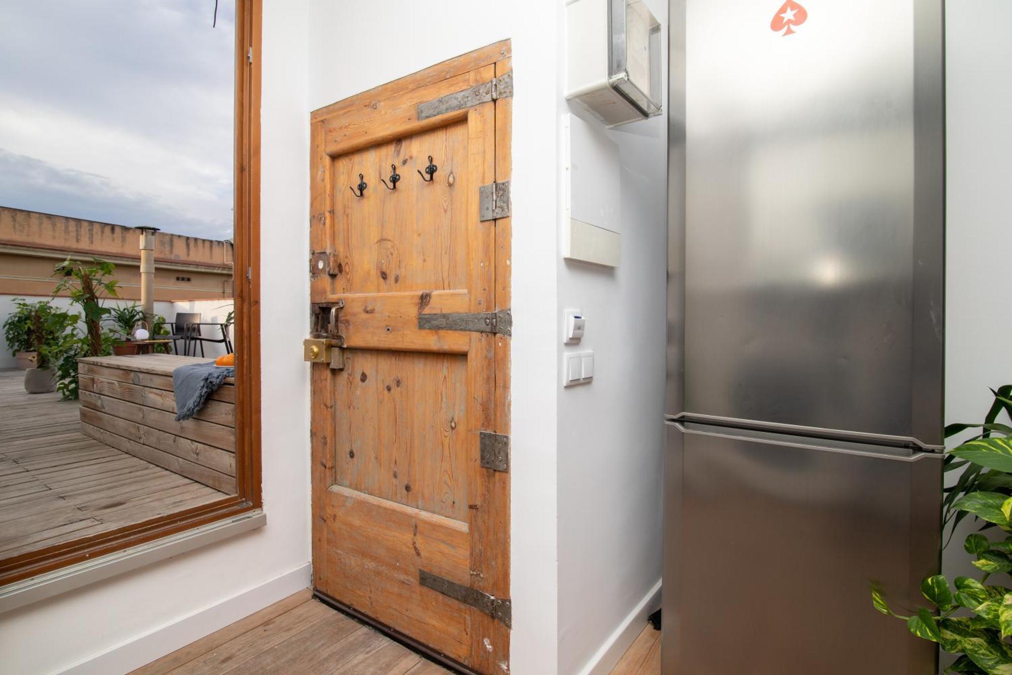 ברצלונה Oasis Apartments & Studios Old Town Center מראה חיצוני תמונה
