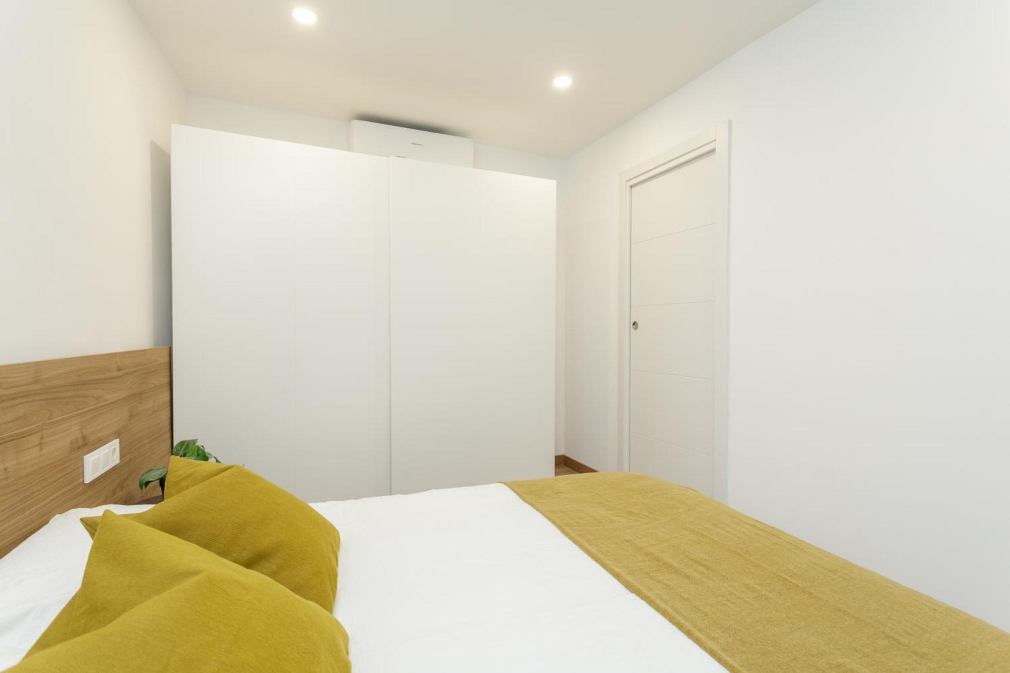 ברצלונה Oasis Apartments & Studios Old Town Center מראה חיצוני תמונה